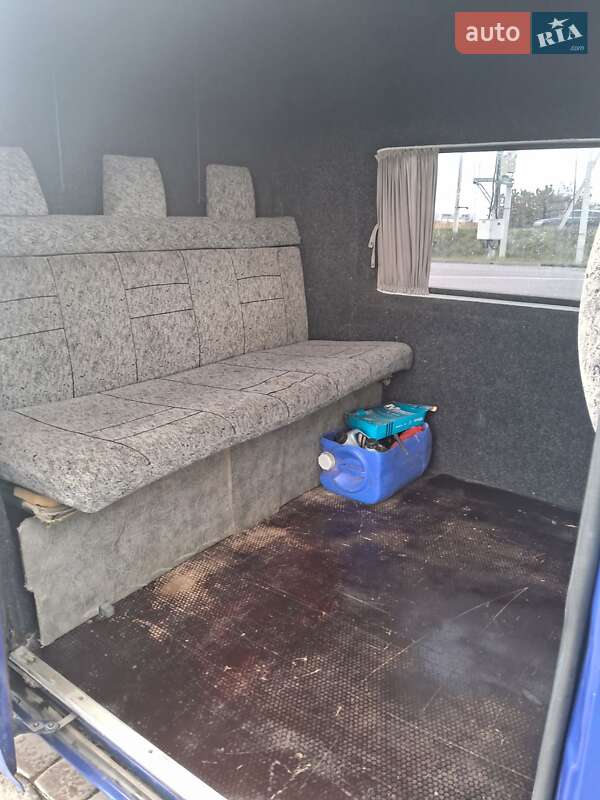 Грузопассажирский фургон Ford Transit 2005 в Львове фото 21 Грузопассажирский фургон Ford Transit 2005 в Львове