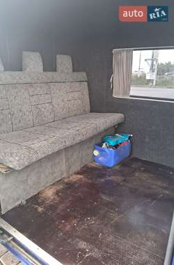 Грузопассажирский фургон Ford Transit 2005 в 