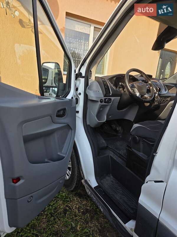 Микроавтобус Ford Transit 2017 в Заболотове