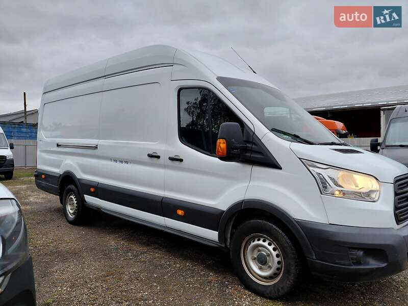 Вантажний фургон Ford Transit 2016 в 
