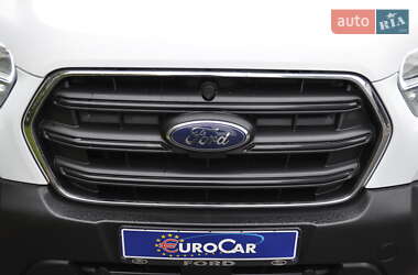 Вантажний фургон Ford Transit 2020 в 
