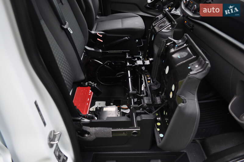 Грузовой фургон Ford Transit 2020 в Киеве фото 50 Грузовой фургон Ford Transit 2020 в Киеве