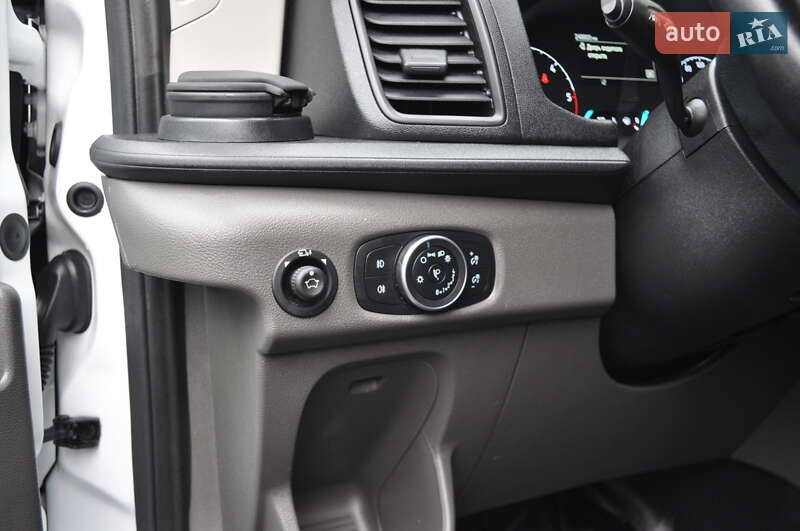 Грузовой фургон Ford Transit 2020 в Киеве фото 64 Грузовой фургон Ford Transit 2020 в Киеве