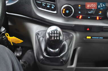 Вантажний фургон Ford Transit 2020 в 