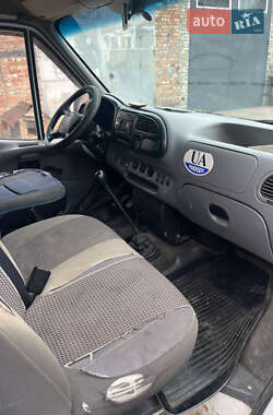 Вантажопасажирський фургон Ford Transit 1999 в 