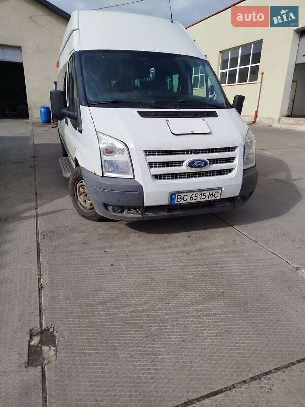 Мікроавтобус Ford Transit 2012 в 