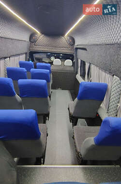 Другие автобусы Ford Transit 2002 в 