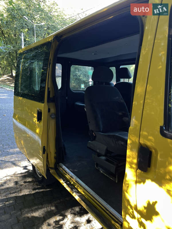 Мікроавтобус вантажний (до 3,5т) Ford Transit 2005 в Чернівцях