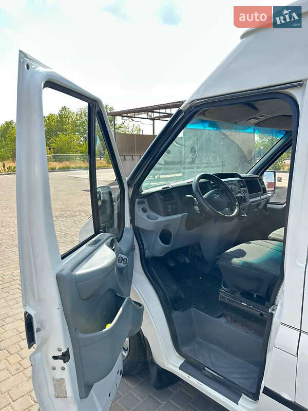 Микроавтобус грузовой (до 3,5т) Ford Transit 2006 в Одессе