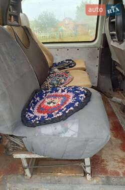 Вантажопасажирський фургон Ford Transit 1986 в 