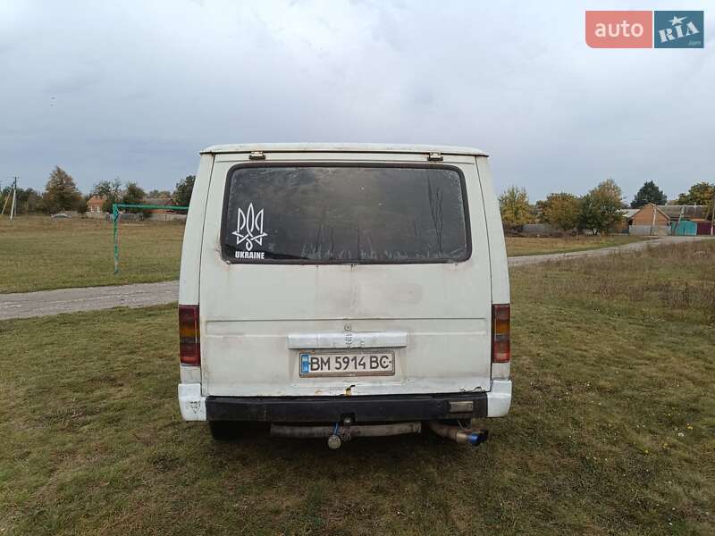 Вантажопасажирський фургон Ford Transit 1986 в Ромнах