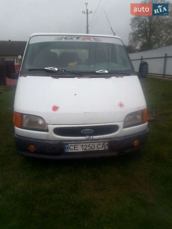 Микроавтобус Ford Transit 1996 в Черновцах