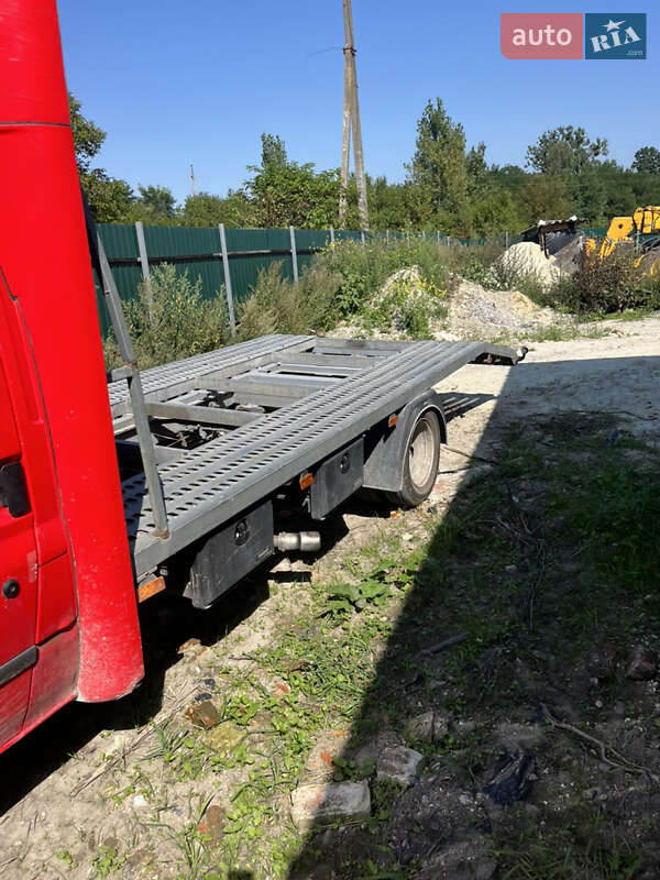 Евакуатор Ford Transit 2001 в Миколаєві