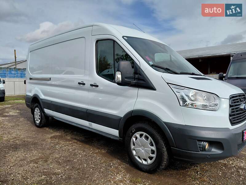Вантажний фургон Ford Transit 2019 в Івано-Франківську