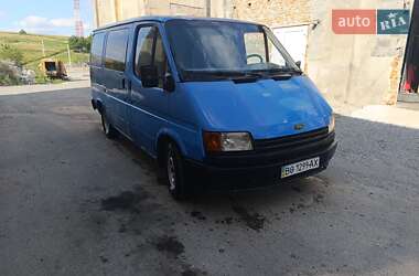 Грузопассажирский фургон Ford Transit 1988 в 