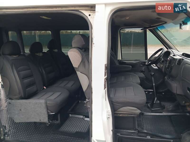 Микроавтобус Ford Transit 2005 в Киеве