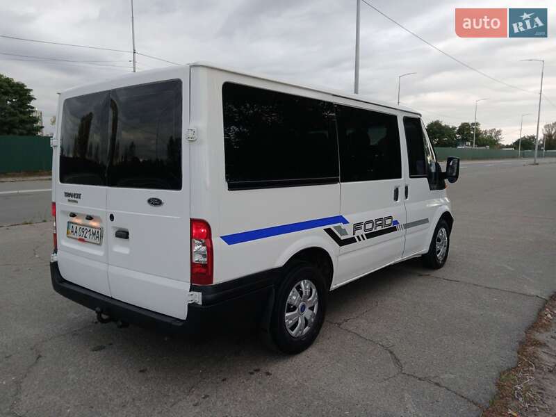 Микроавтобус Ford Transit 2005 в Киеве