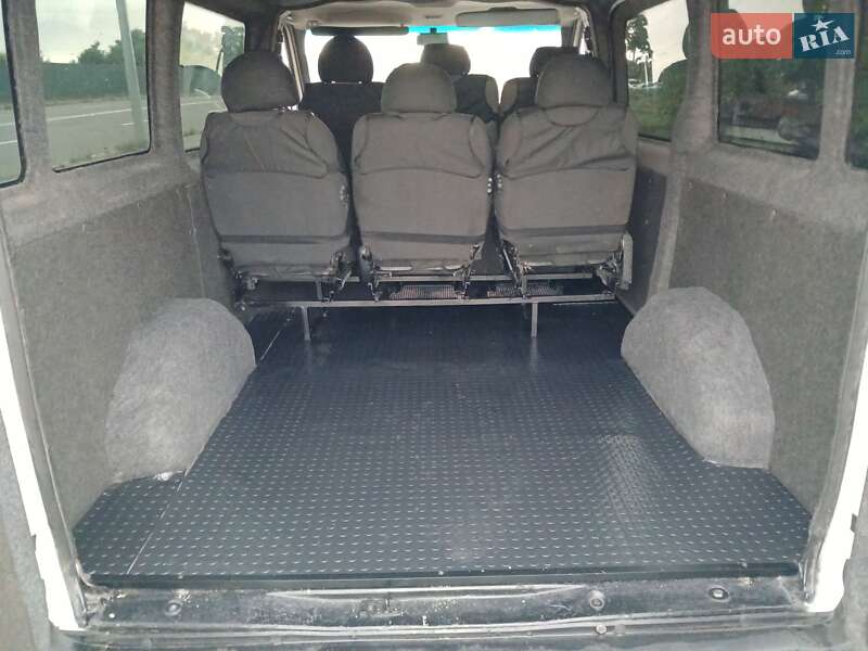 Микроавтобус Ford Transit 2005 в Киеве