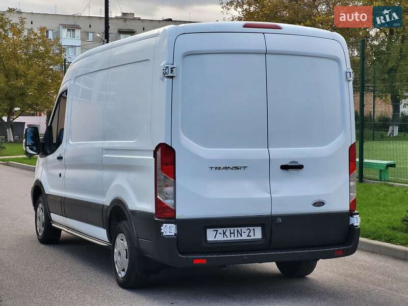 Грузовой фургон Ford Transit 2017 в Виннице