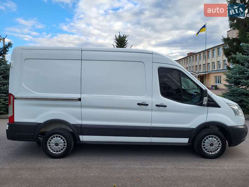 Грузовой фургон Ford Transit 2017 в Виннице
