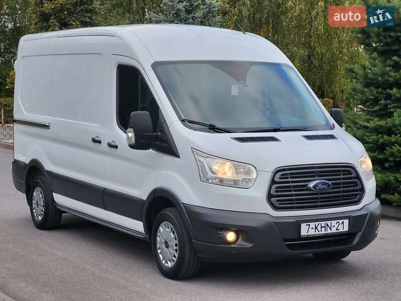 Грузовой фургон Ford Transit 2017 в Виннице
