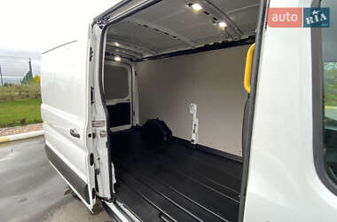 Грузовой фургон Ford Transit 2021 в 