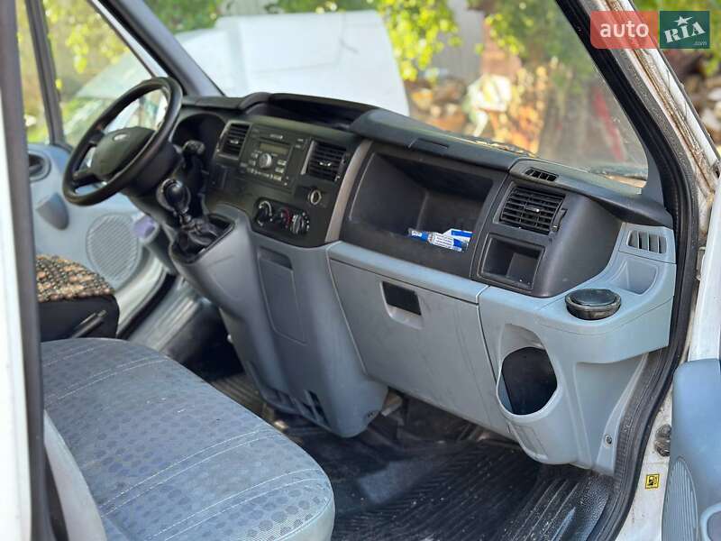 Грузовой фургон Ford Transit 2013 в Киеве