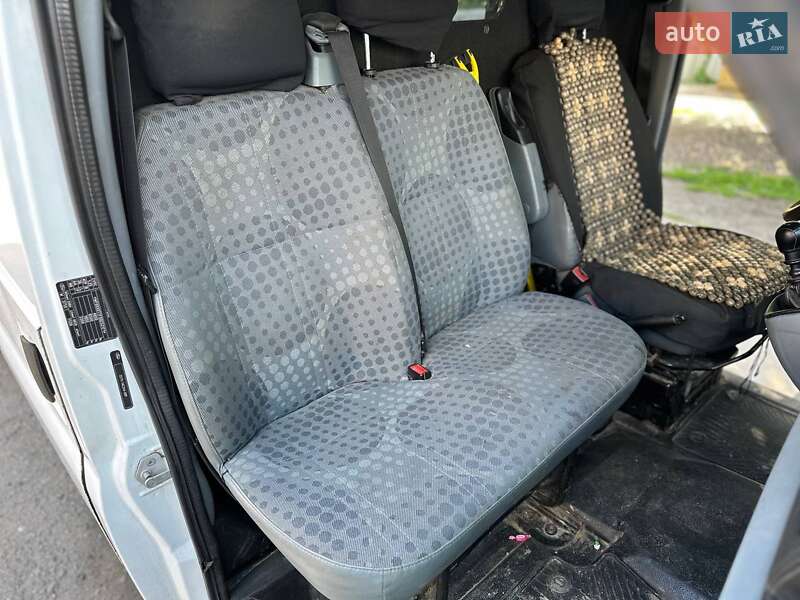 Грузовой фургон Ford Transit 2013 в Киеве