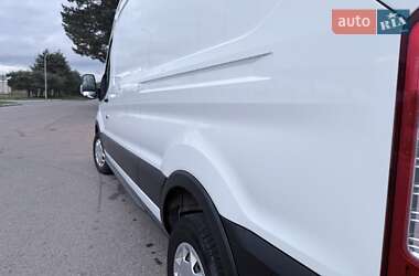 Грузовой фургон Ford Transit 2021 в 