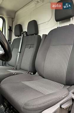 Микроавтобус грузовой (до 3,5т) Ford Transit 2016 в  фото 13 Микроавтобус грузовой (до 3,5т) Ford Transit 2016 в