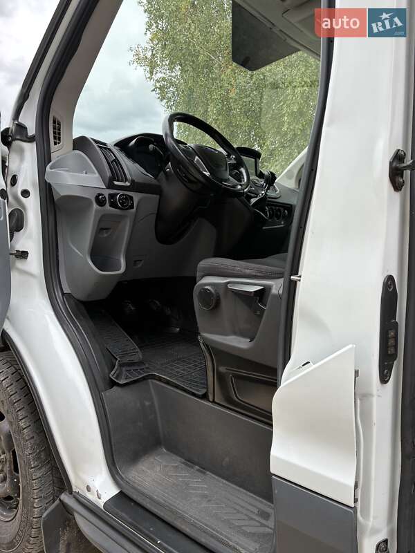 Мікроавтобус вантажний (до 3,5т) Ford Transit 2016 в Одесі