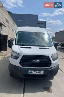 Грузовой фургон Ford Transit 2016 в Львове