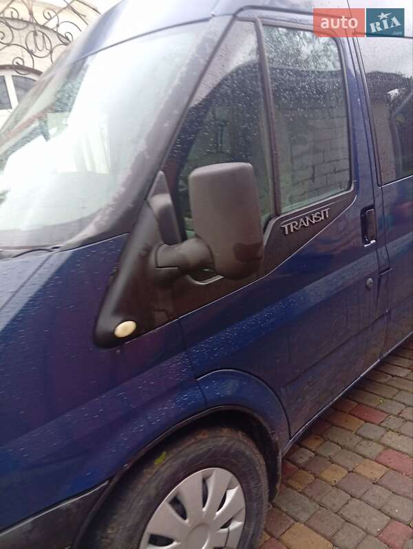 Микроавтобус Ford Transit 2006 в Дрогобыче