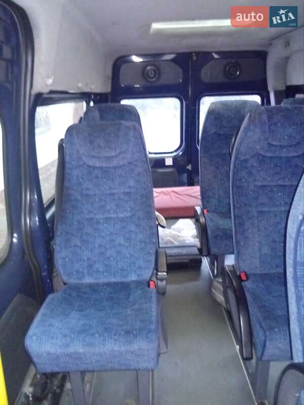 Микроавтобус Ford Transit 2006 в Дрогобыче