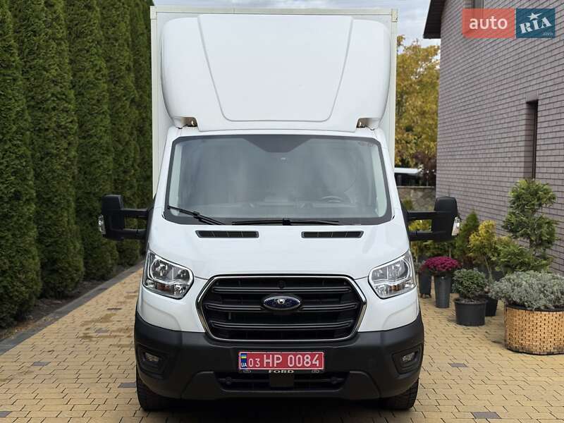 Вантажний фургон Ford Transit 2021 в Радивиліві
