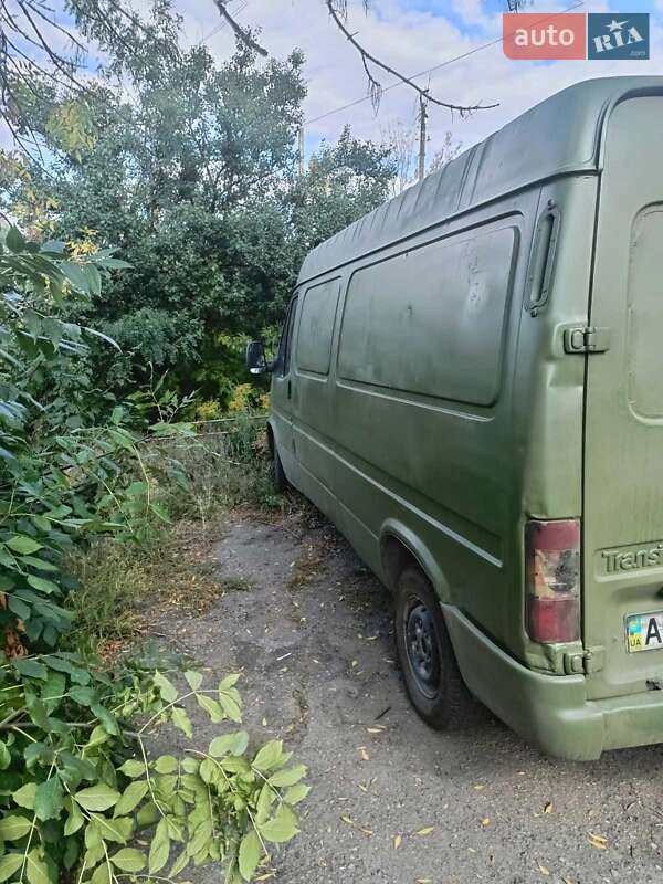 Вантажний фургон Ford Transit 1994 в Чугуєві