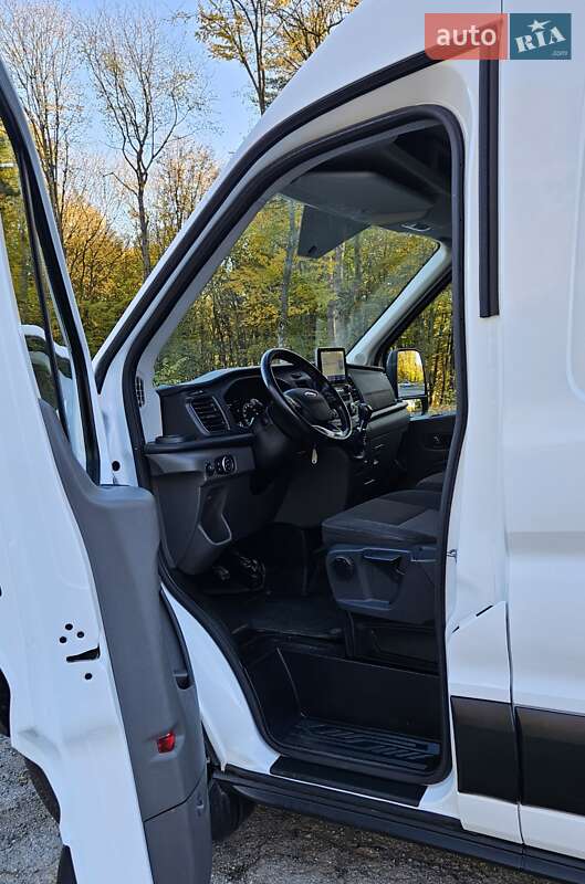 Грузовой фургон Ford Transit 2021 в Бережанах