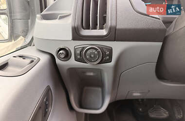 Микроавтобус Ford Transit 2017 в 