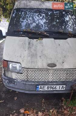 Вантажний фургон Ford Transit 1990 в Кам'янському