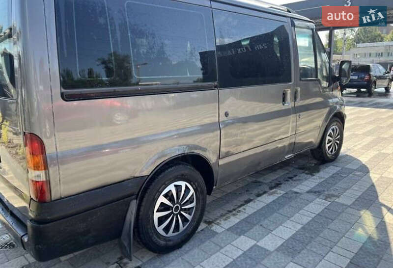 Грузопассажирский фургон Ford Transit 2001 в Львове фото 2 Грузопассажирский фургон Ford Transit 2001 в Львове
