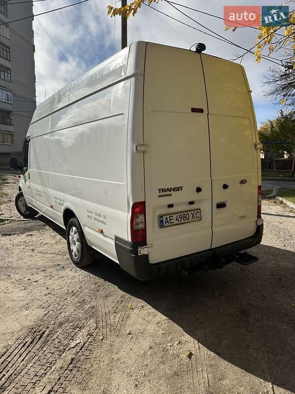 Вантажний фургон Ford Transit 2012 в Кам'янському