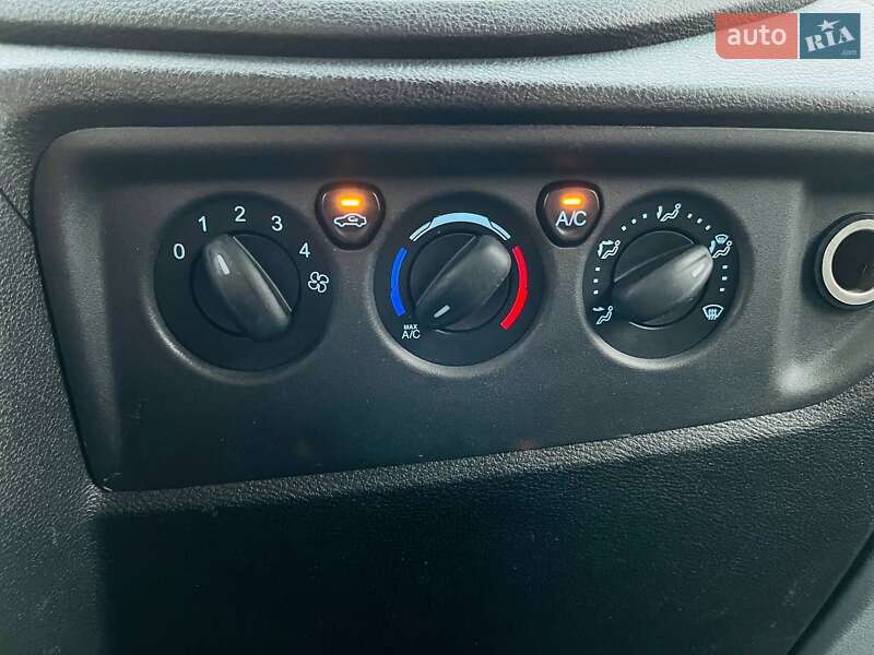 Борт Ford Transit 2015 в Кам'янському
