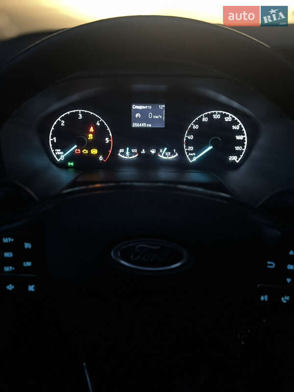 Вантажопасажирський фургон Ford Transit 2019 в Дніпрі