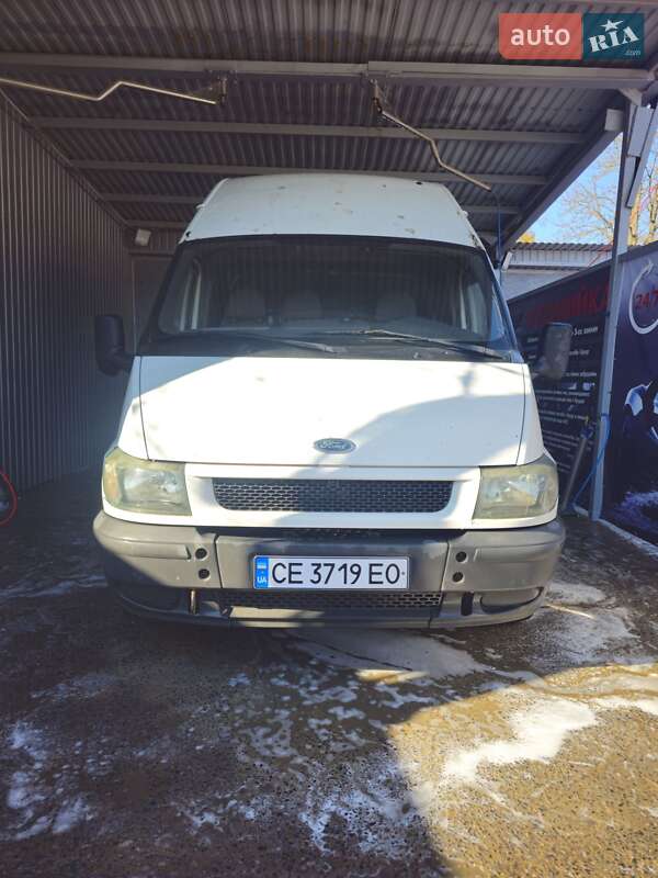 Грузовой фургон Ford Transit 2004 в Новоднестровске
