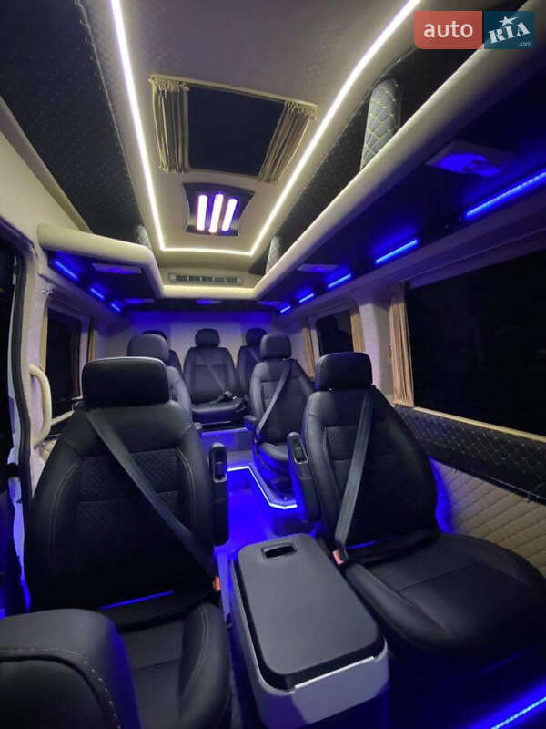 Вантажопасажирський фургон Ford Transit 2015 в Новому Розділі фото 15 Вантажопасажирський фургон Ford Transit 2015 в Новому Розділі