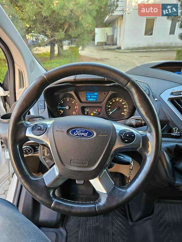 Мінівен Ford Transit 2015 в Коблевому