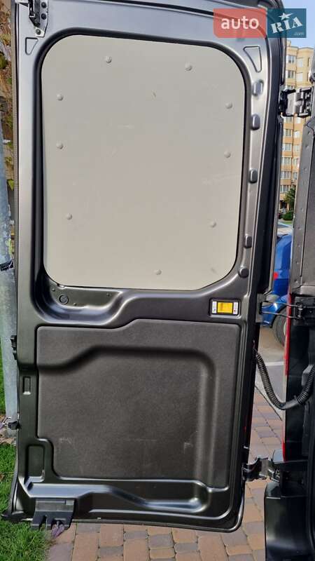 Грузовой фургон Ford Transit 2021 в Киеве фото 17 Грузовой фургон Ford Transit 2021 в Киеве