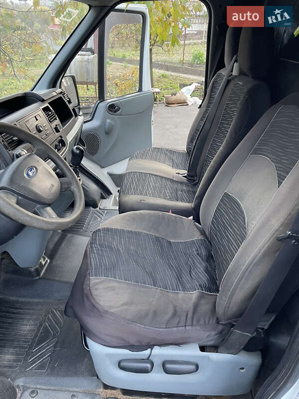 Грузовой фургон Ford Transit 2008 в Хмельницком фото 11 Грузовой фургон Ford Transit 2008 в Хмельницком