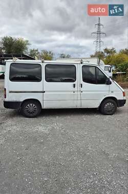 Микроавтобус Ford Transit 1988 в Днепре Микроавтобус Ford Transit 1988 в Днепре