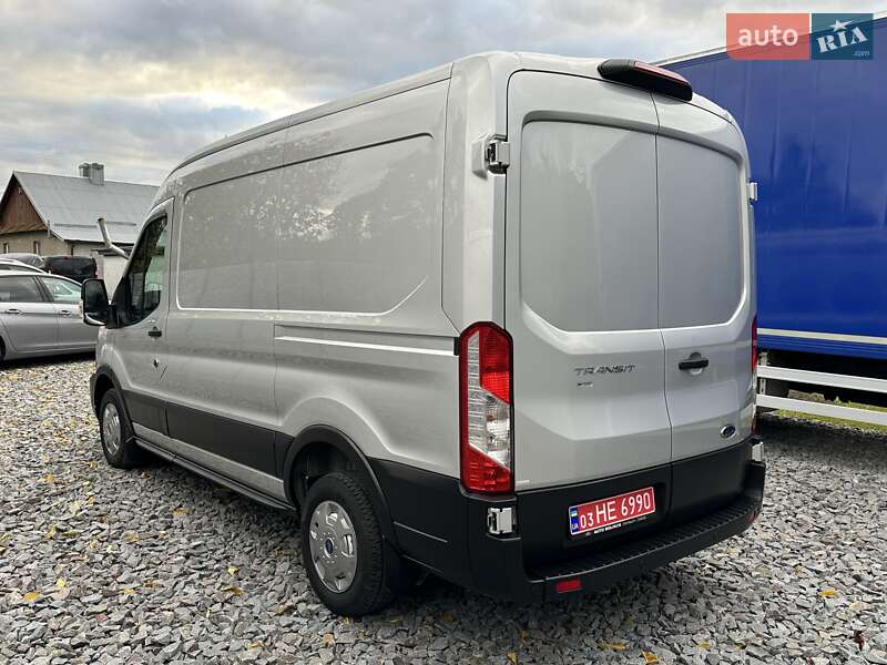 Грузовой фургон Ford Transit 2020 в Ровно